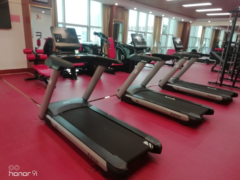 部队健身房器材-广西星空xk体育健身器材有限公司